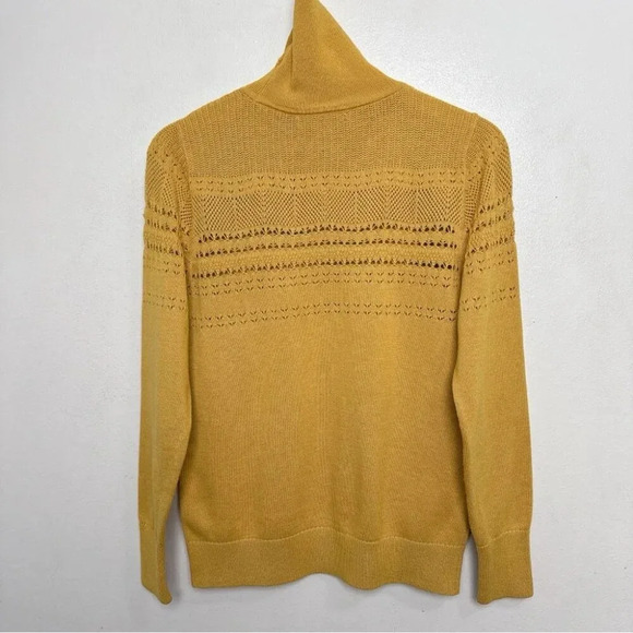Banana Republic Womens Small  Pointelle Micro-Knit Turtleneck Sweater - Picture 16 of 16